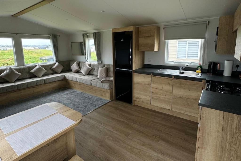 Sea La Vie Caravan At Silver Sands Holiday Park Villa Lossiemouth Exterior photo